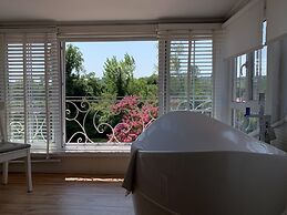 Agva Riverangel Hotel - Adults Only