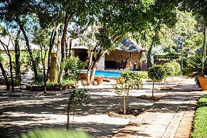 Thaba Legae Guest Lodge