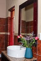 Thaba Legae Guest Lodge