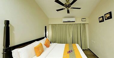 Resort De Crossroads