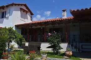 Luxury Villa Suites Lagonissi