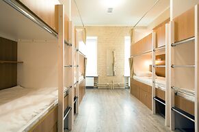 Makarov Hostel
