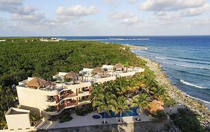 Costa Maya Villas Luxury Condos