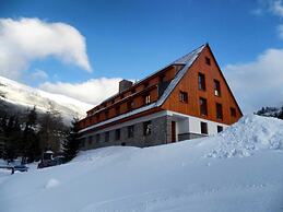 Ski Hotel Stoh