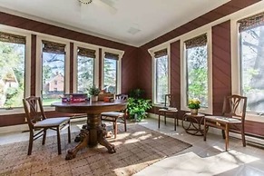 Garden Oasis Near Downtown