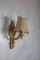 Garden Oasis Near Downtown