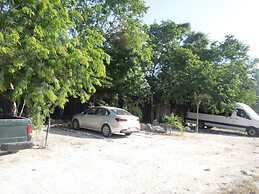 ContainME Eco Chic Hotel