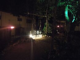 ContainME Eco Chic Hotel