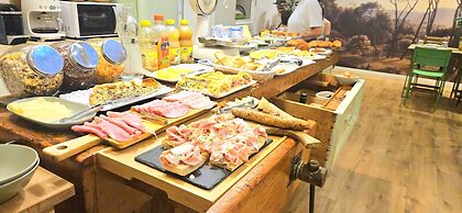 Napoli Tree - Lungomare