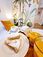 Napoli Tree - Lungomare