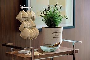 AC Hotel by Marriott San Francisco Airport Oyster Point/Waterfront