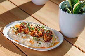 AC Hotel by Marriott San Francisco Airport Oyster Point/Waterfront