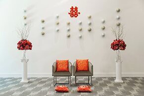 AC Hotel by Marriott San Francisco Airport Oyster Point/Waterfront