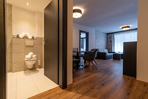 A CASA Rubin Chalet & Studio Resort