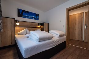 A CASA Rubin Chalet & Studio Resort