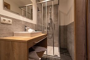 A CASA Rubin Chalet & Studio Resort