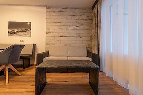 A CASA Rubin Chalet & Studio Resort