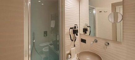 Rhea Silvia Luxury Navona