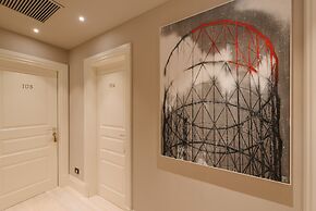 Rhea Silvia Luxury Navona