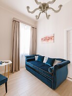 Rhea Silvia Luxury Navona