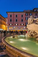 Rhea Silvia Luxury Navona