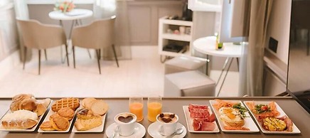 Rhea Silvia Luxury Navona