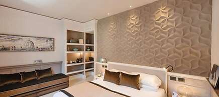 Rhea Silvia Luxury Navona