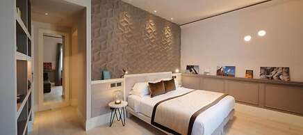 Rhea Silvia Luxury Navona