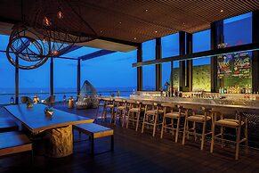 Renaissance Pattaya Resort & Spa