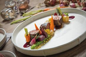 Renaissance Pattaya Resort & Spa