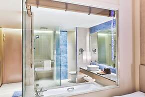 Renaissance Pattaya Resort & Spa
