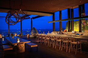 Renaissance Pattaya Resort & Spa