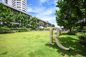 Renaissance Pattaya Resort & Spa