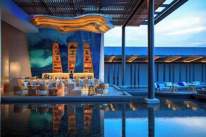 Renaissance Pattaya Resort & Spa