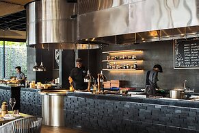 Renaissance Pattaya Resort & Spa