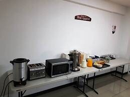 Hotel del Paseo - Hostel