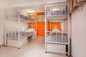 Hotel del Paseo - Hostel