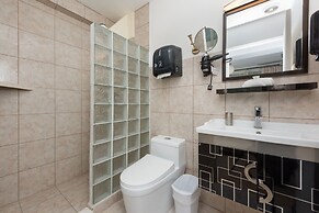 Hotel del Paseo - Hostel