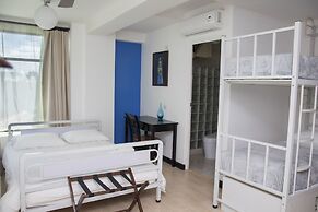 Hotel del Paseo - Hostel