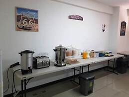 Hotel del Paseo - Hostel