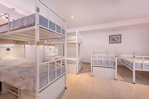 Hotel del Paseo - Hostel