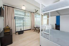 Hotel del Paseo - Hostel