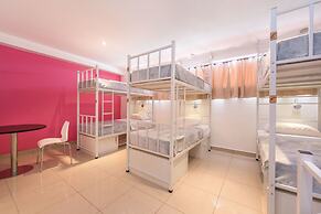 Hotel del Paseo - Hostel