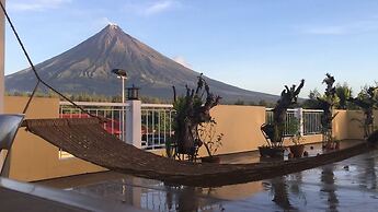 Mayon Lodging House