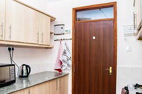 Karolinas Homestay Near JKIA