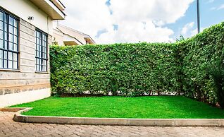 Karolinas Homestay Near JKIA