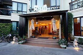 The XYM Hotel