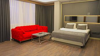 216 Eagle Palace Suite