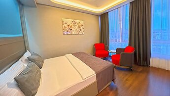 216 Eagle Palace Suite