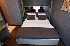 216 Eagle Palace Suite